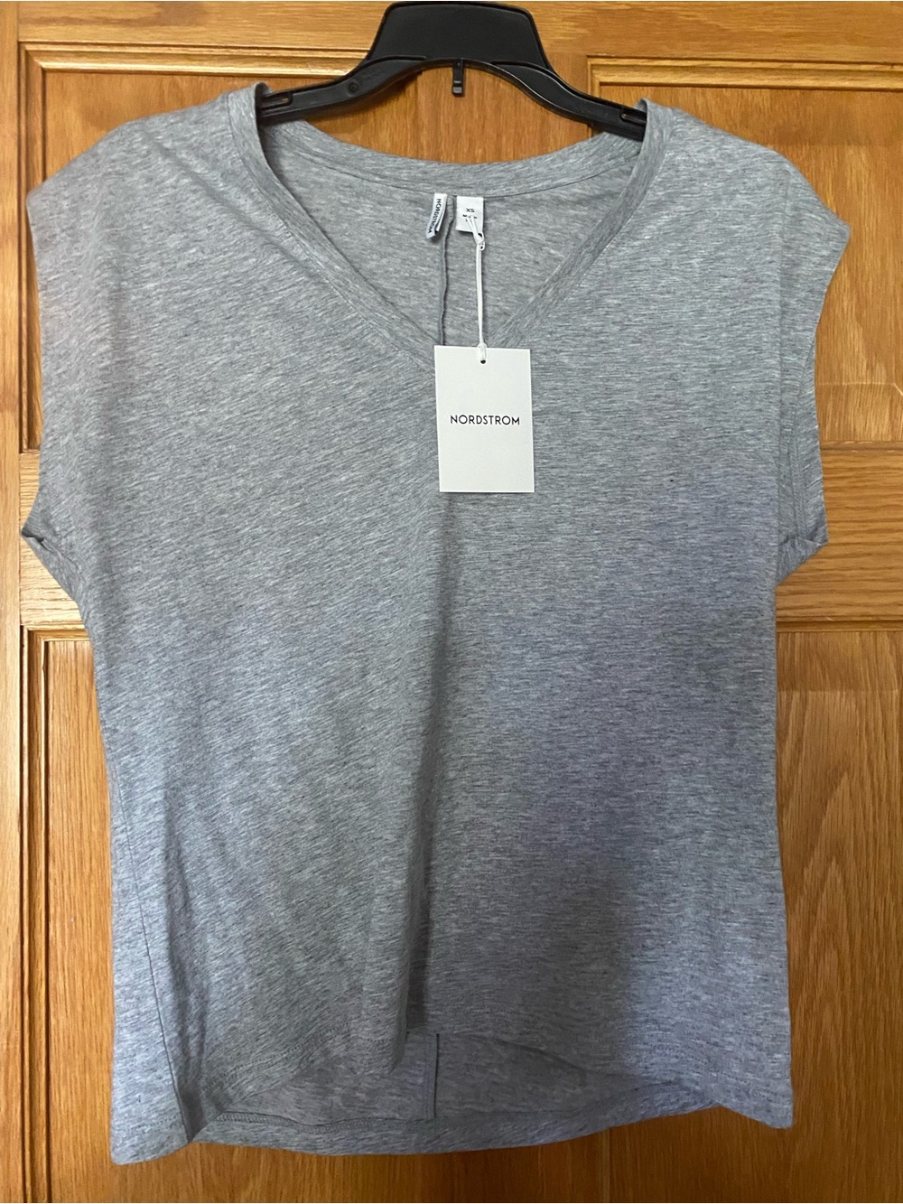 Nordstrom Gray V-Neck Short Sleeve Tee - Heather Gray